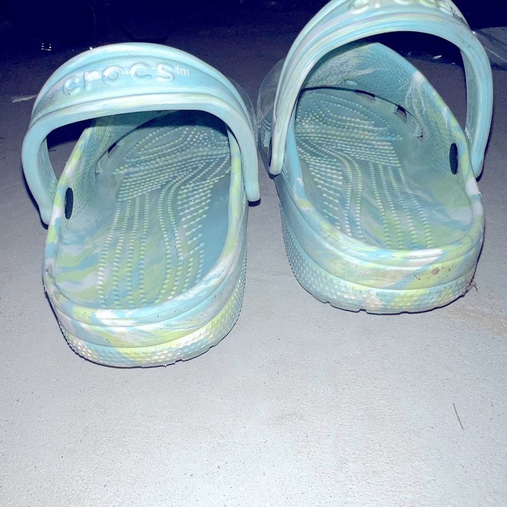 Crocs Classic Marbled Clog - Picture 2 of 5